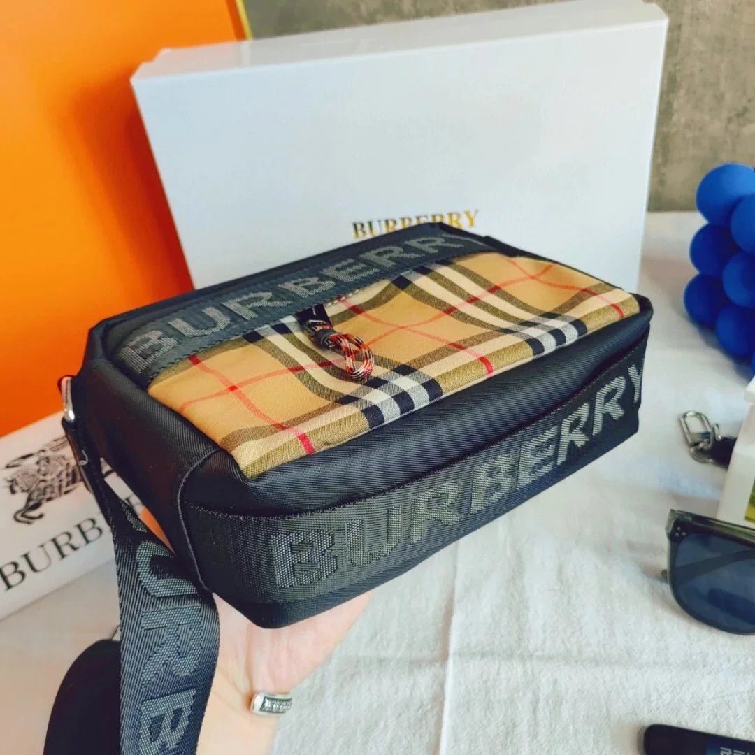 Burberry Bag - Thumbnail 6