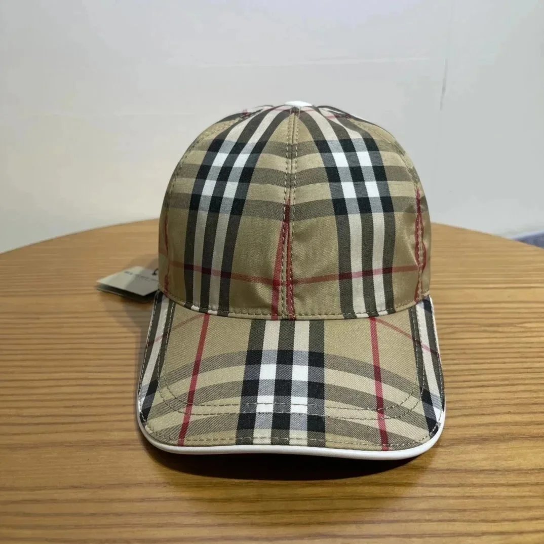 Burberry Hat Cap Gucci Cap - Thumbnail 4