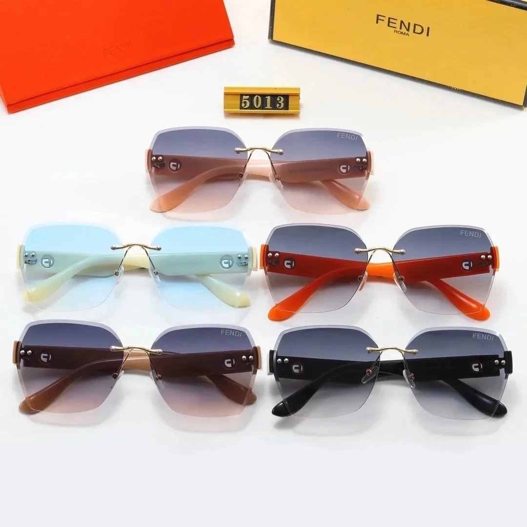 FENDI Sunglasses - Thumbnail 10