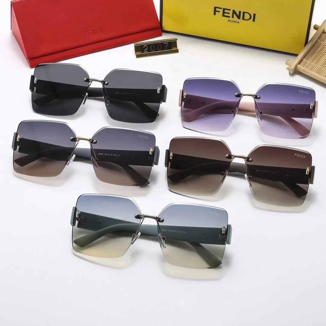 FENDI Sunglasses - Thumbnail 4