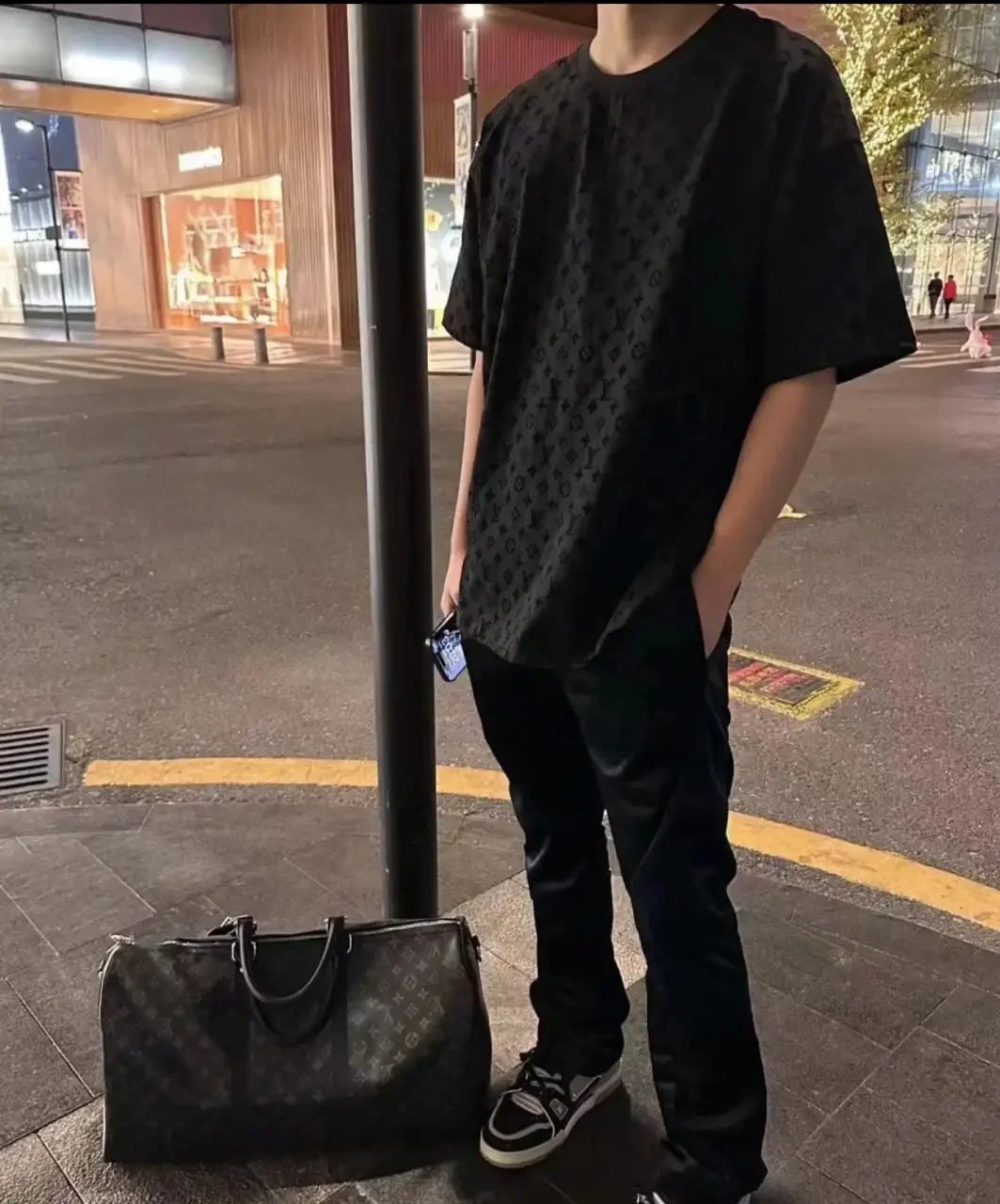 Louis Vuitton Tee - Thumbnail 4