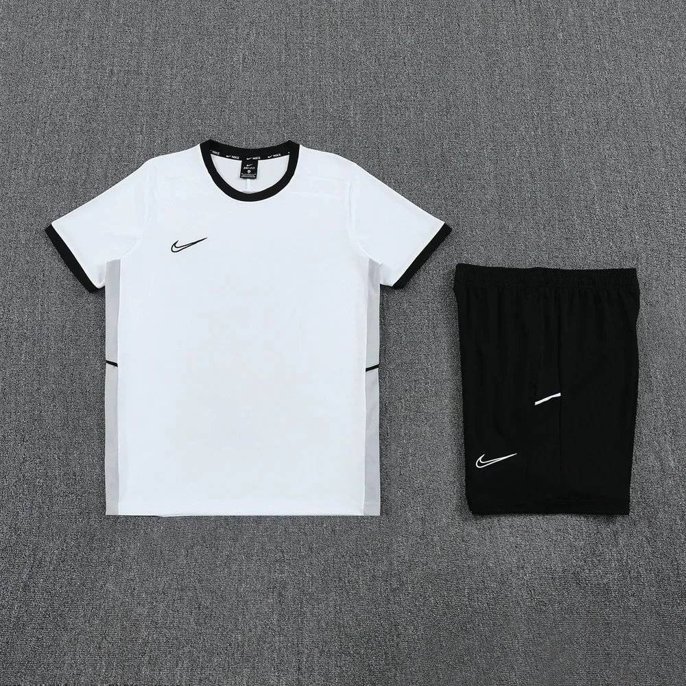 Nike Jersey suit - Thumbnail 4