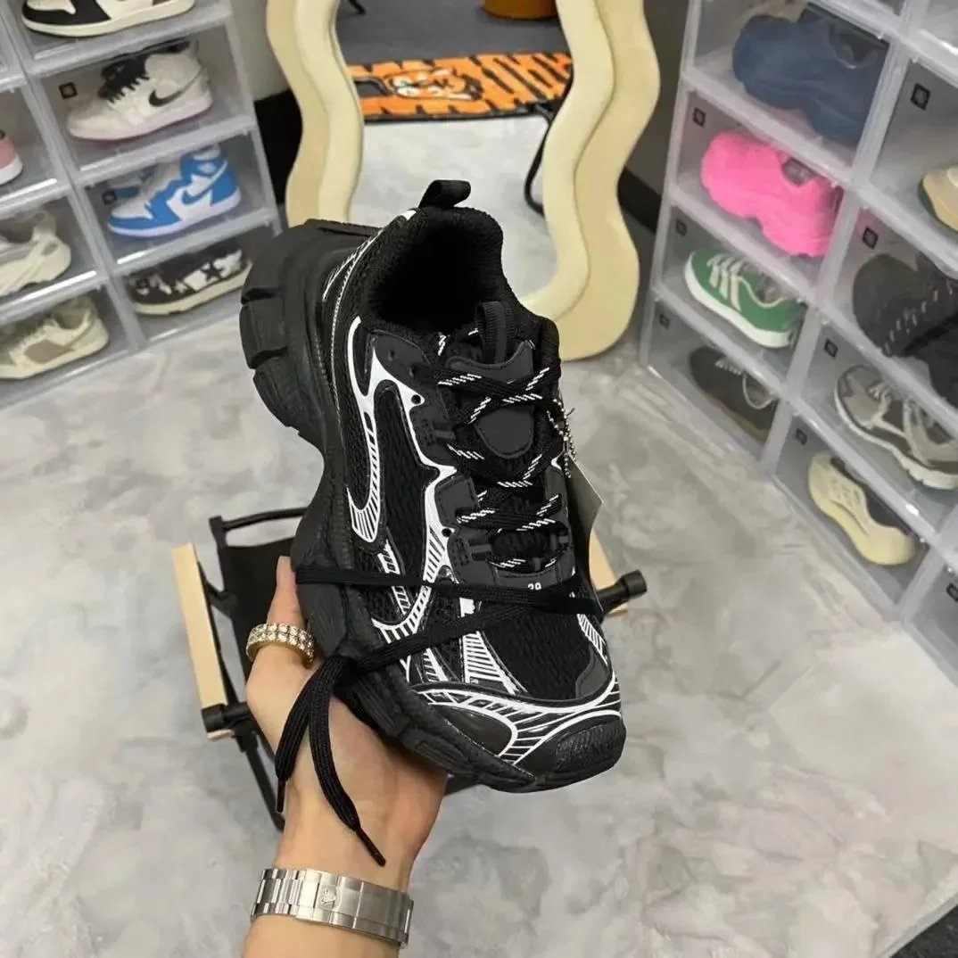 Balenciaga trrcktrriner 10.0                                                                                                   Price :$28.71