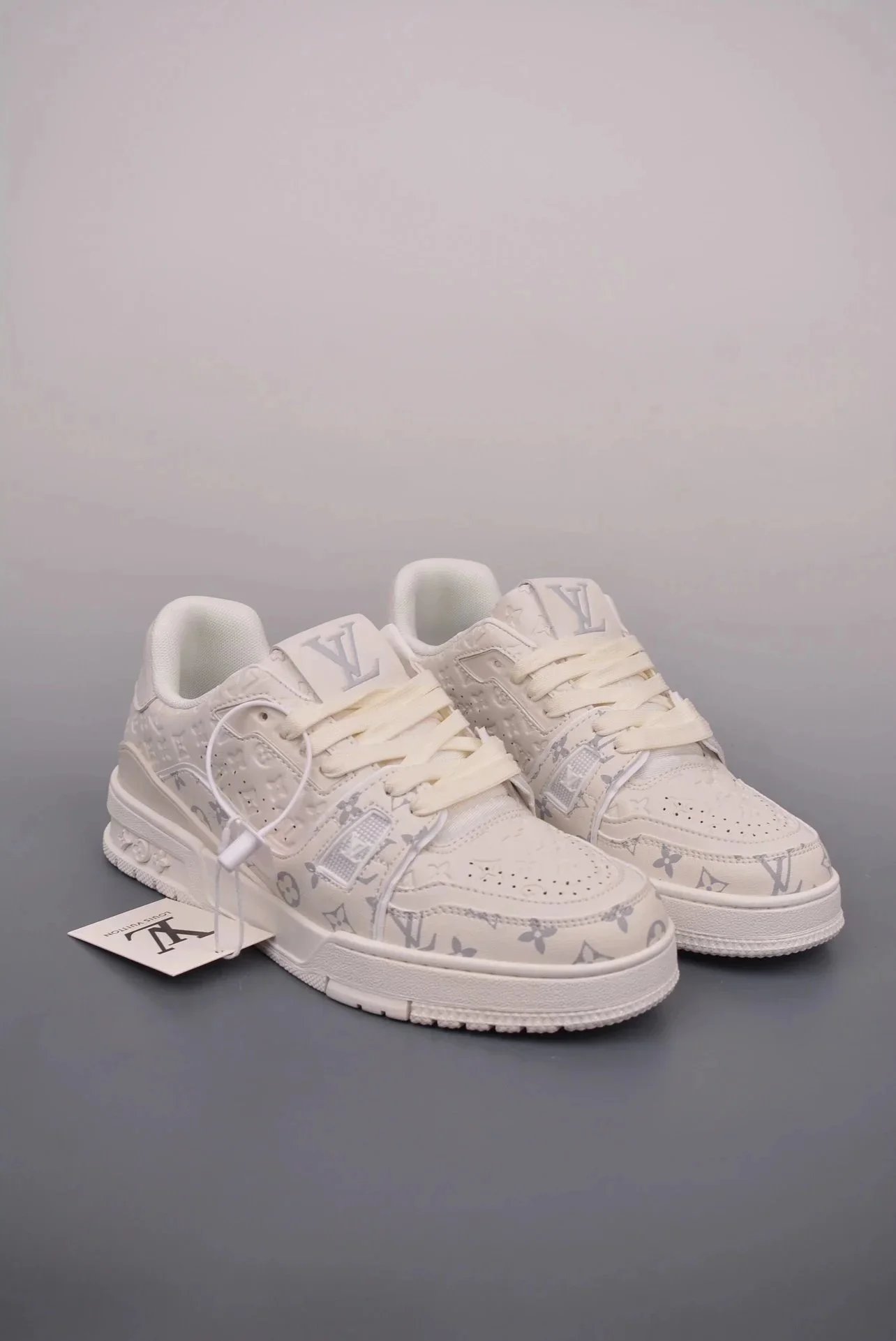 Louis Vuitton trainer