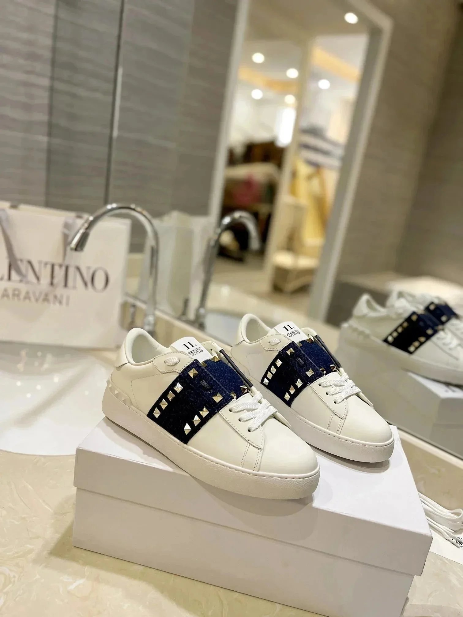 Valentino Shoes - Thumbnail 10