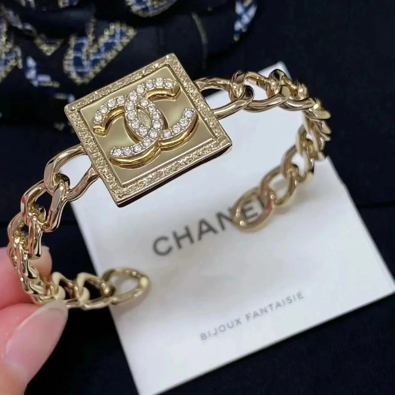 Chanel Fashion Bracelet - Thumbnail 9