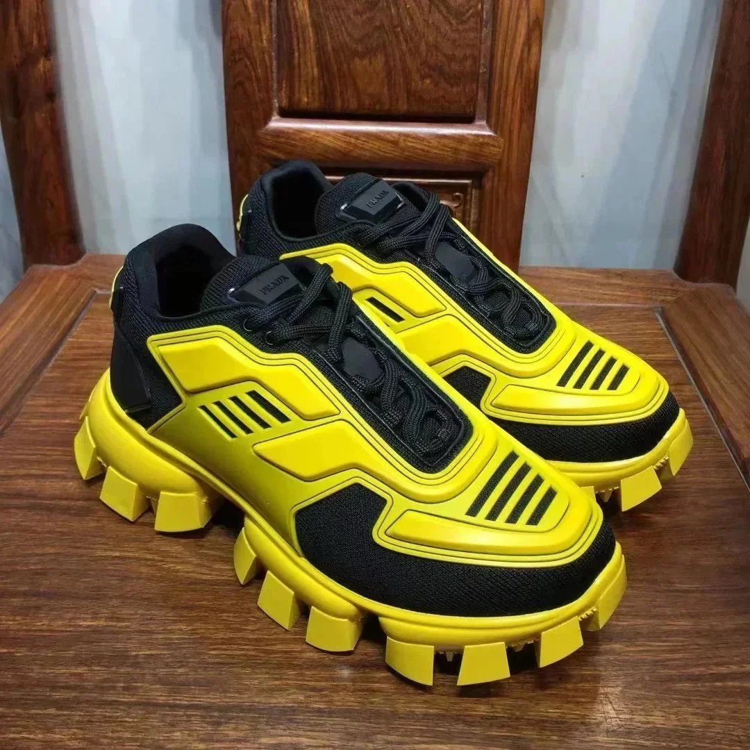 PRADA                                                                                                   Price :CNY ¥ 580.00 ≈ $86.05 - Thumbnail 3