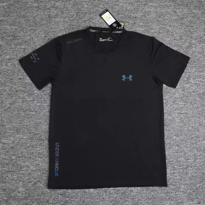 Under Armour Tshirt/shorts - Thumbnail 2