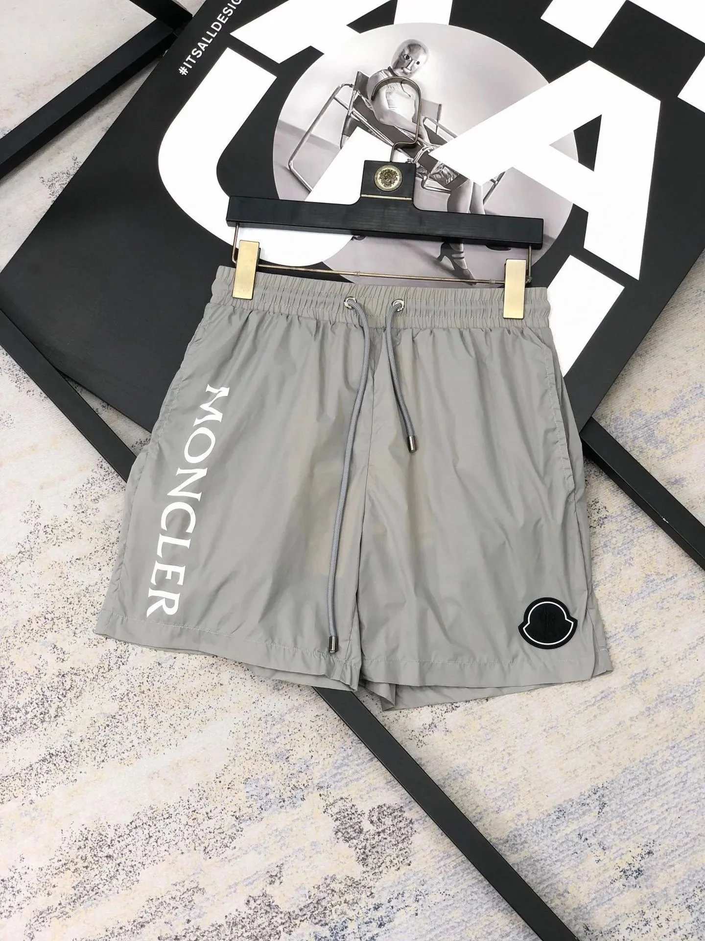Moncler shorts (style 30+) - Thumbnail 13