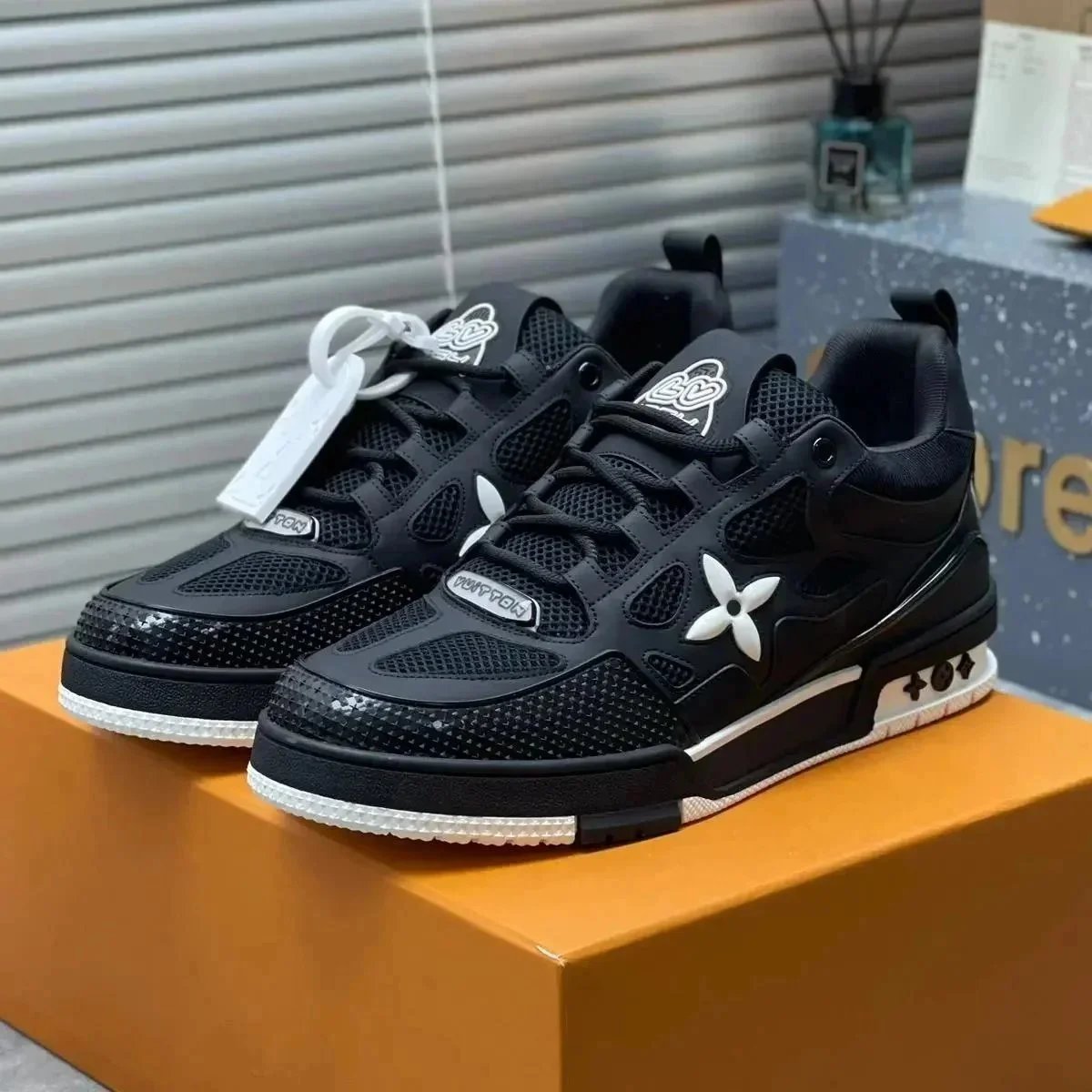 Louis vuitton sneakers LV Skate Top version - Thumbnail 3