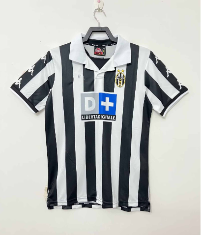 Football jersey (40 CP) - Thumbnail 2