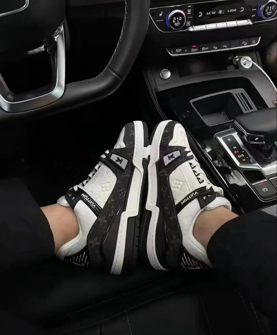 Louis Vuitton trainer（30+style） - Thumbnail 4