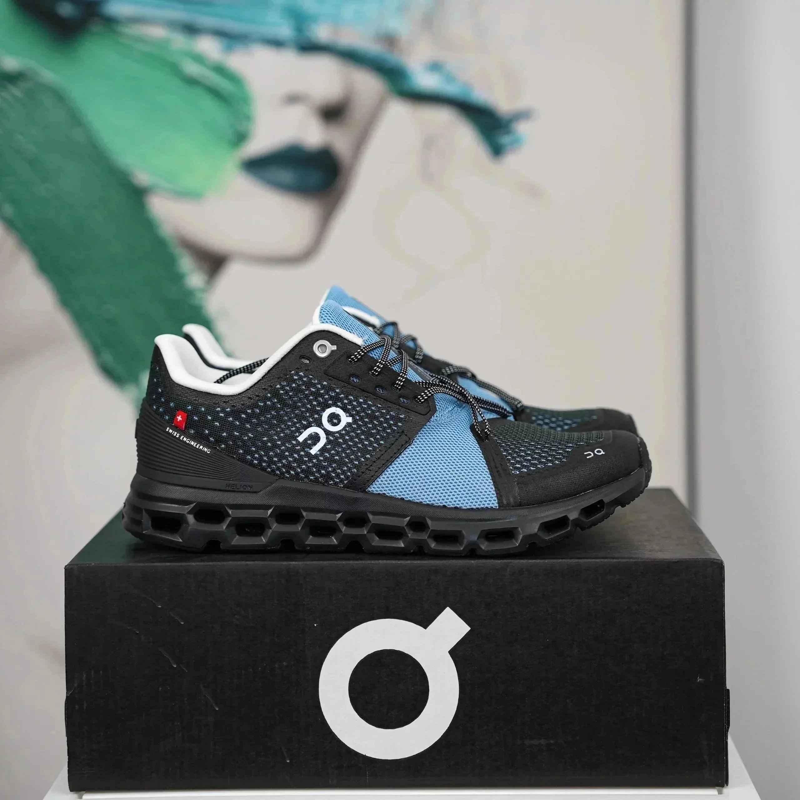On clouds shoes - Thumbnail 6