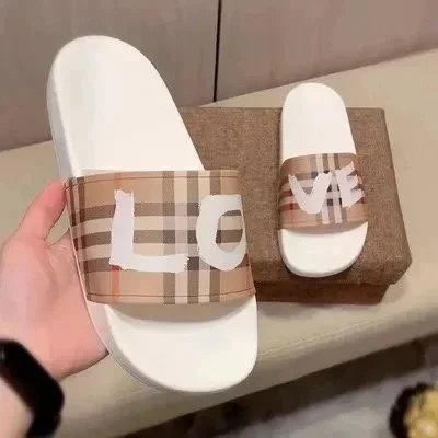 Burberry Slides - Thumbnail 7