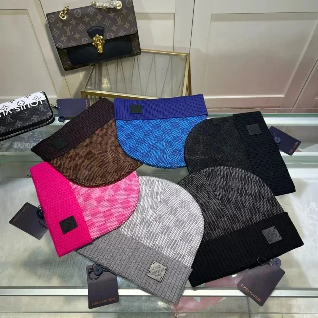 LV Louis Vuitton Beanie & Scarf - Thumbnail 6