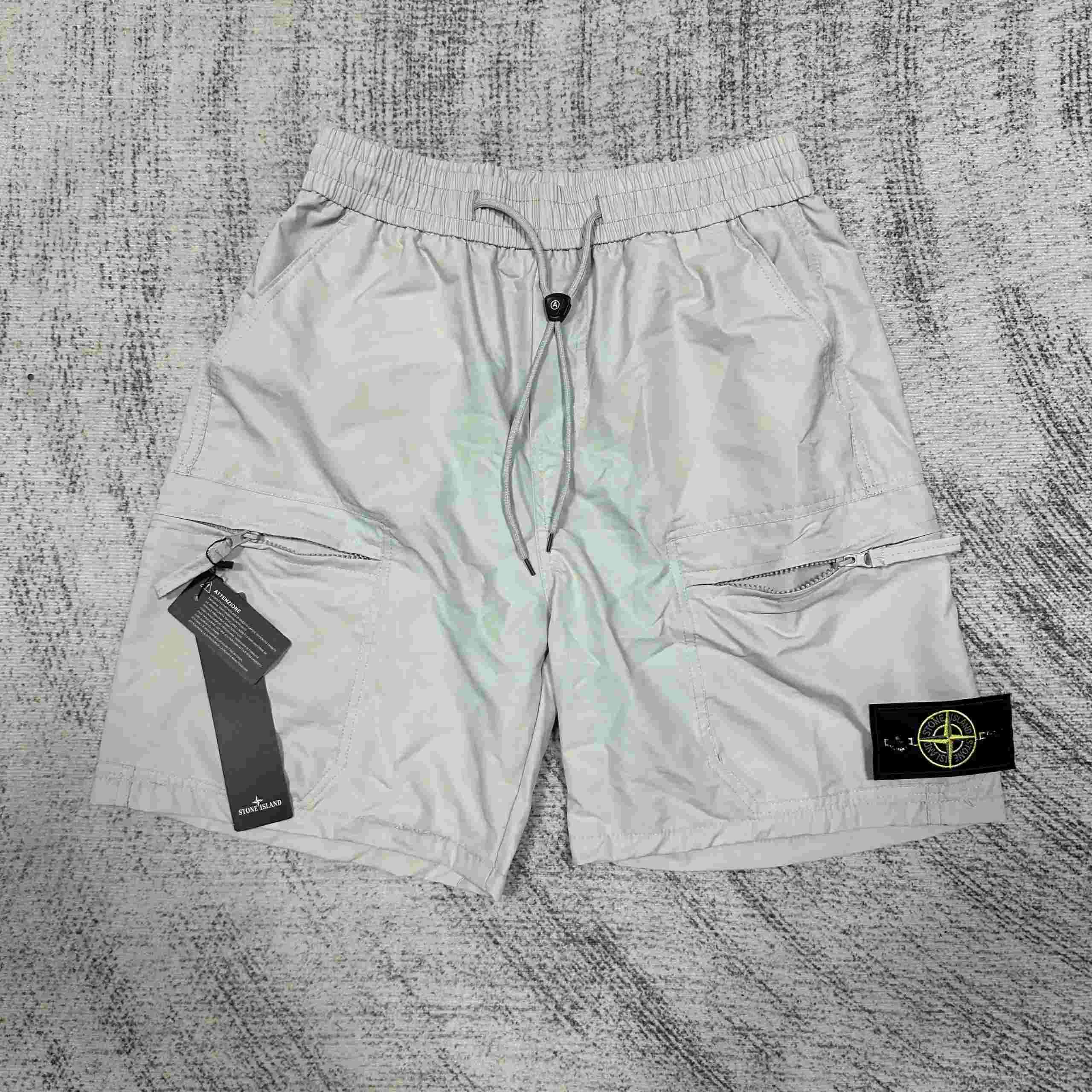 Stone Island shorts (style 30+) - Thumbnail 6