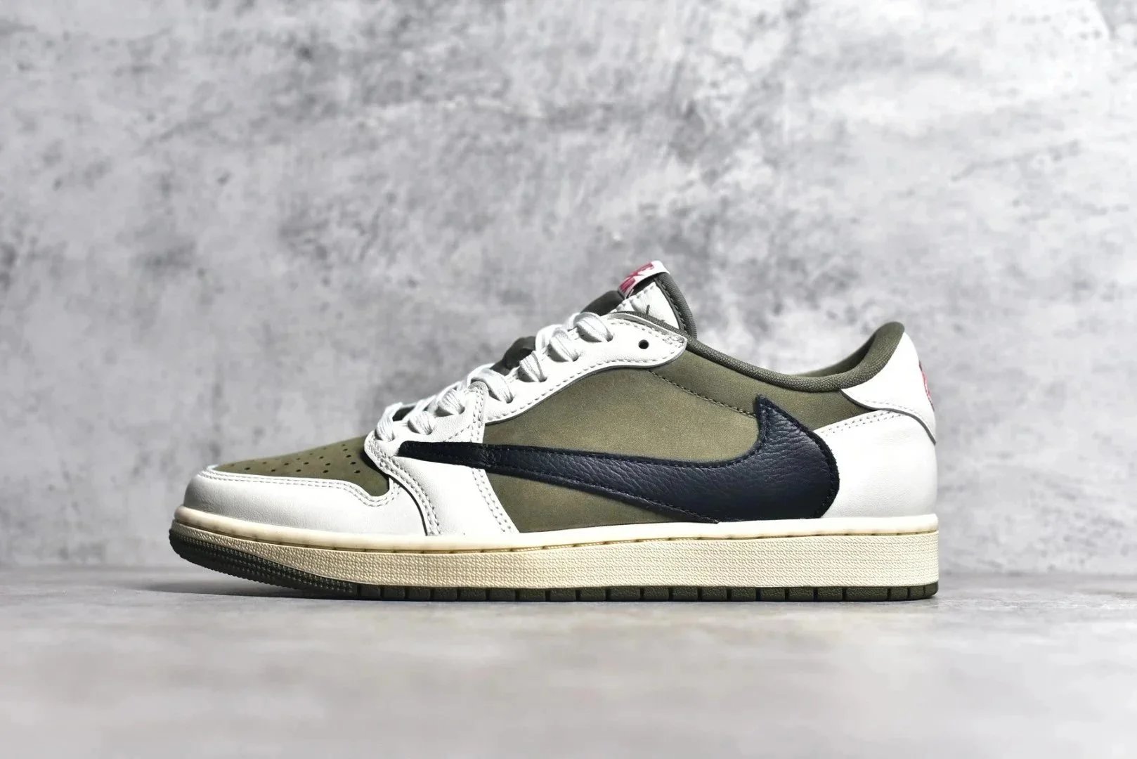 Jordan Air Jordan 1 Low - Thumbnail 9
