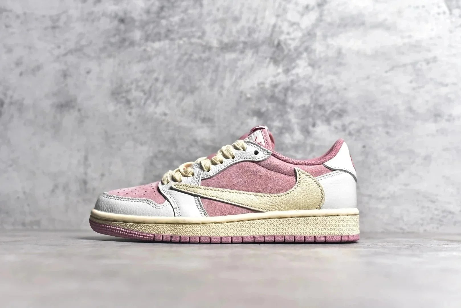 Jordan Air Jordan 1 Low - Thumbnail 10