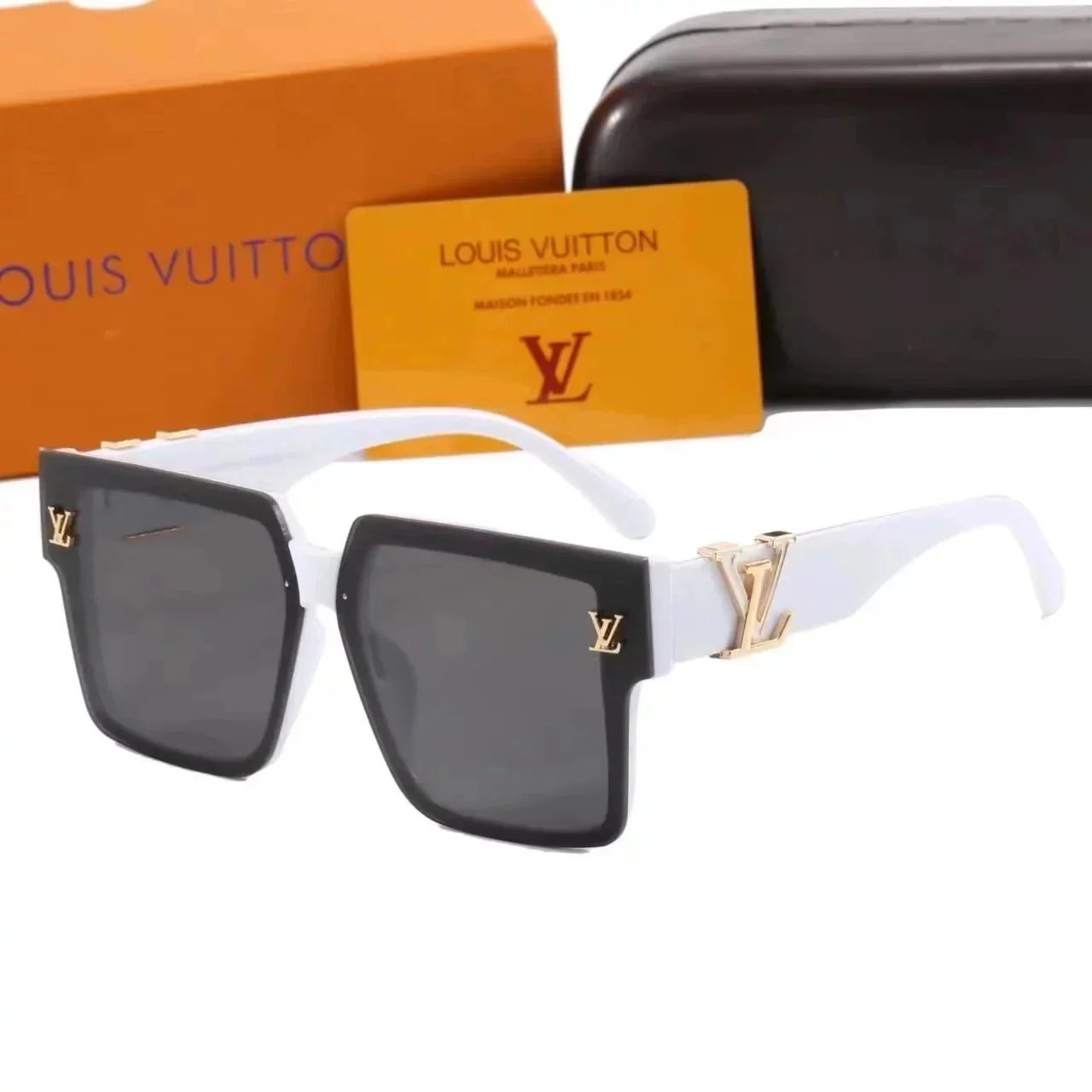 LV Glasses - Thumbnail 12