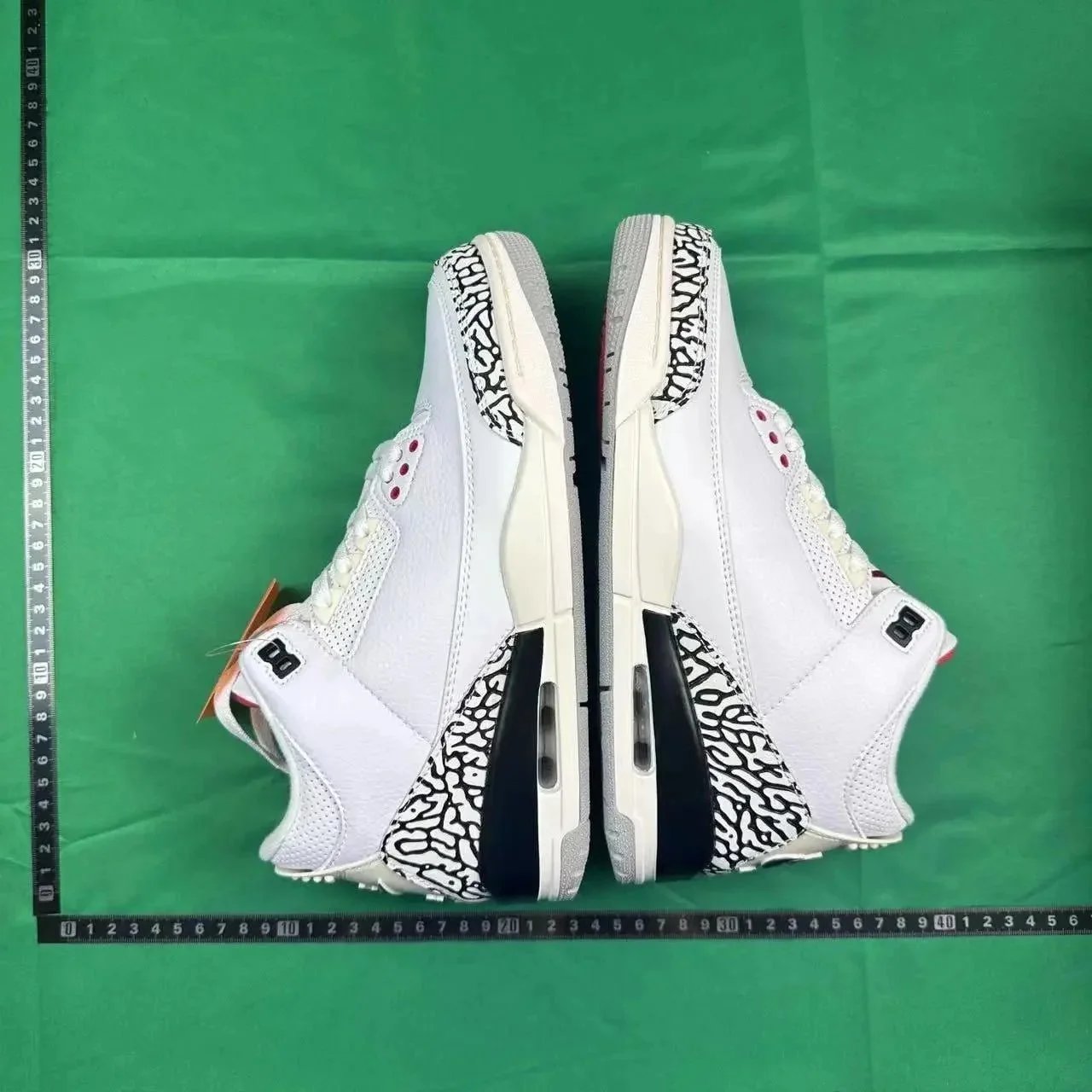 Jordan air 3 - Thumbnail 5