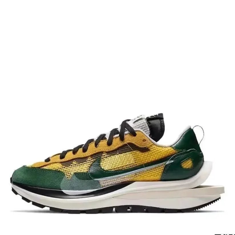 Sacai × VaporWaffle - Thumbnail 10