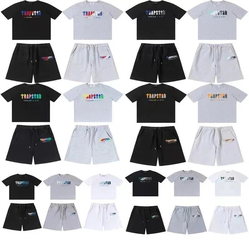 Trapstar t-shirt Shorts Set (40+)