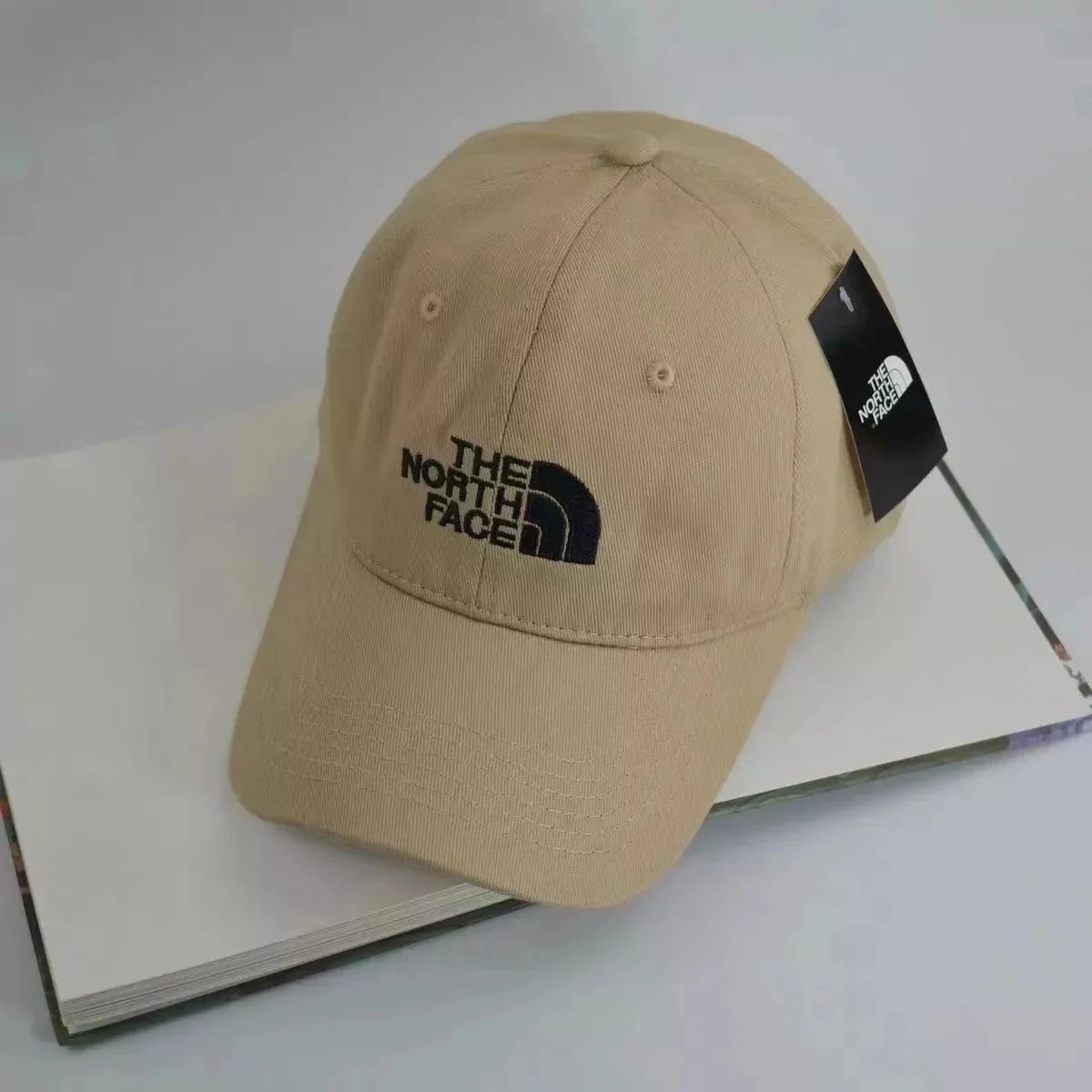 the north face cap (13 CP) - Thumbnail 4