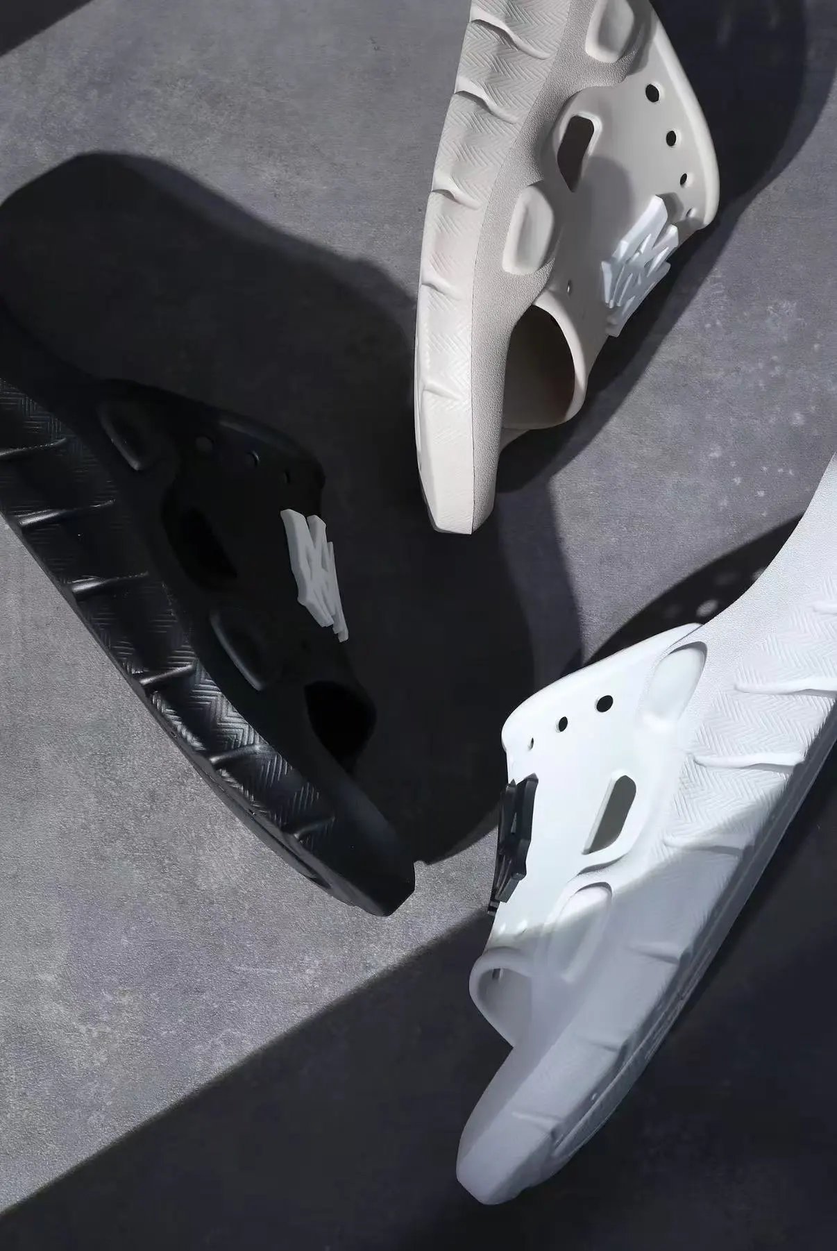 AMIRI Jordan Nike slippers(40 Style) - Thumbnail 3