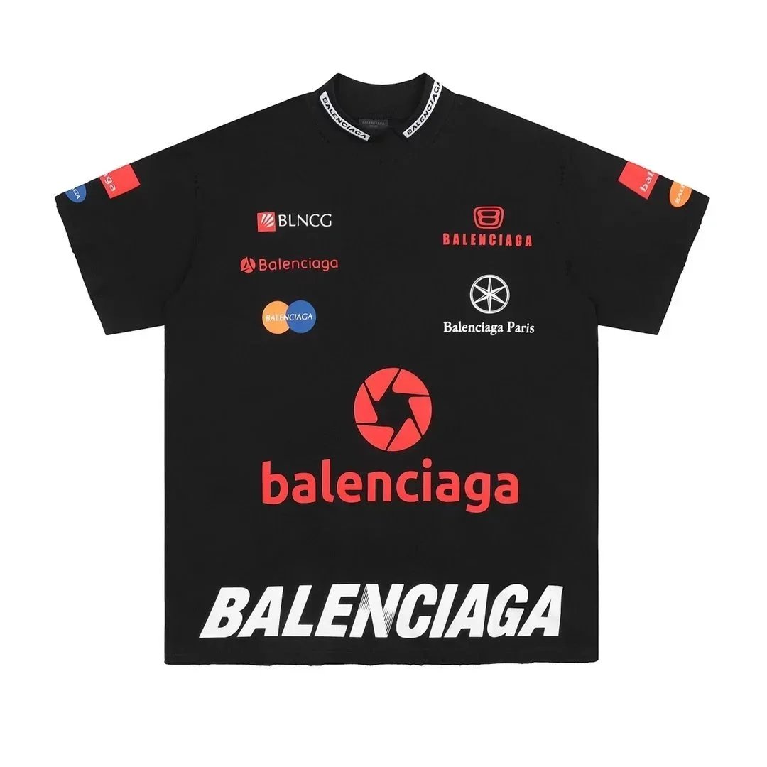 Balenciaga T-shirt (40 CP)