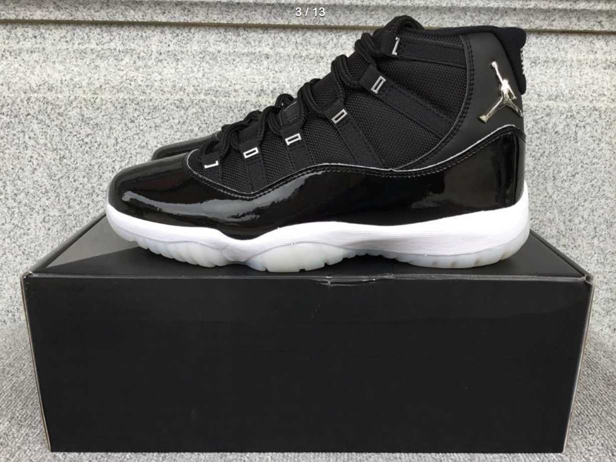 Nike Air Jordan 11 - Thumbnail 7