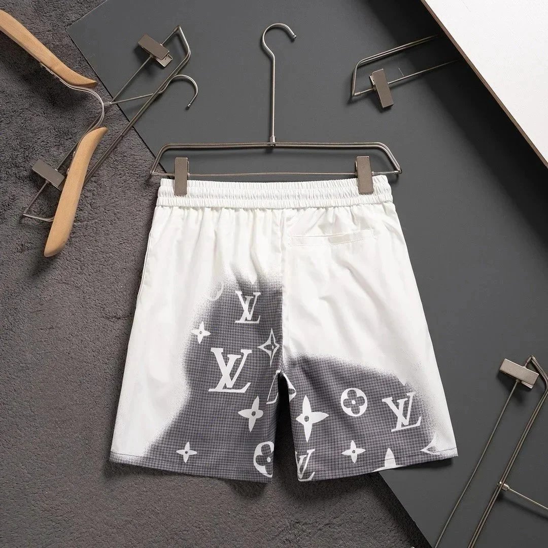 Louis Vuitton shorts (40 style) - Thumbnail 4