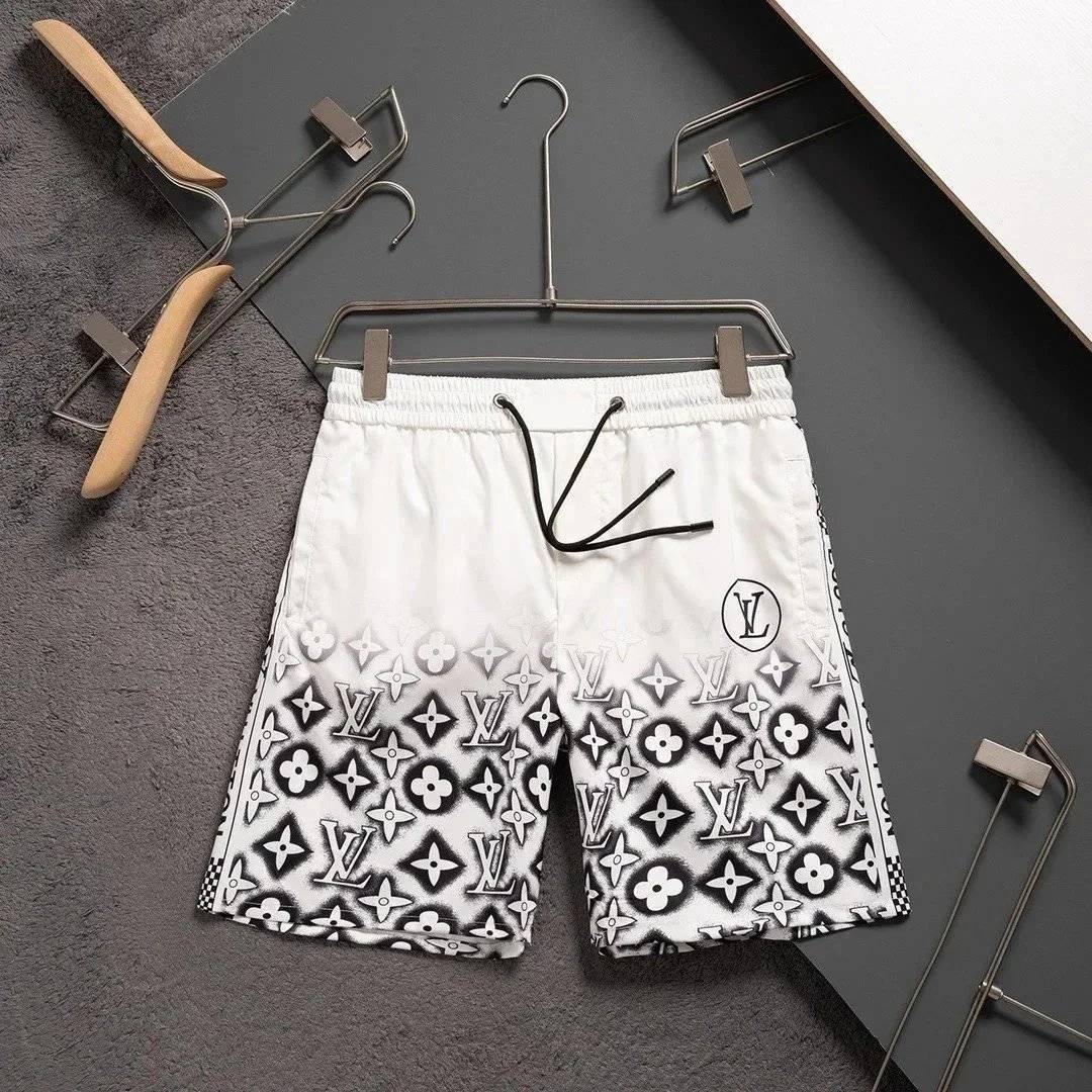 Louis Vuitton shorts (40 style) - Thumbnail 5