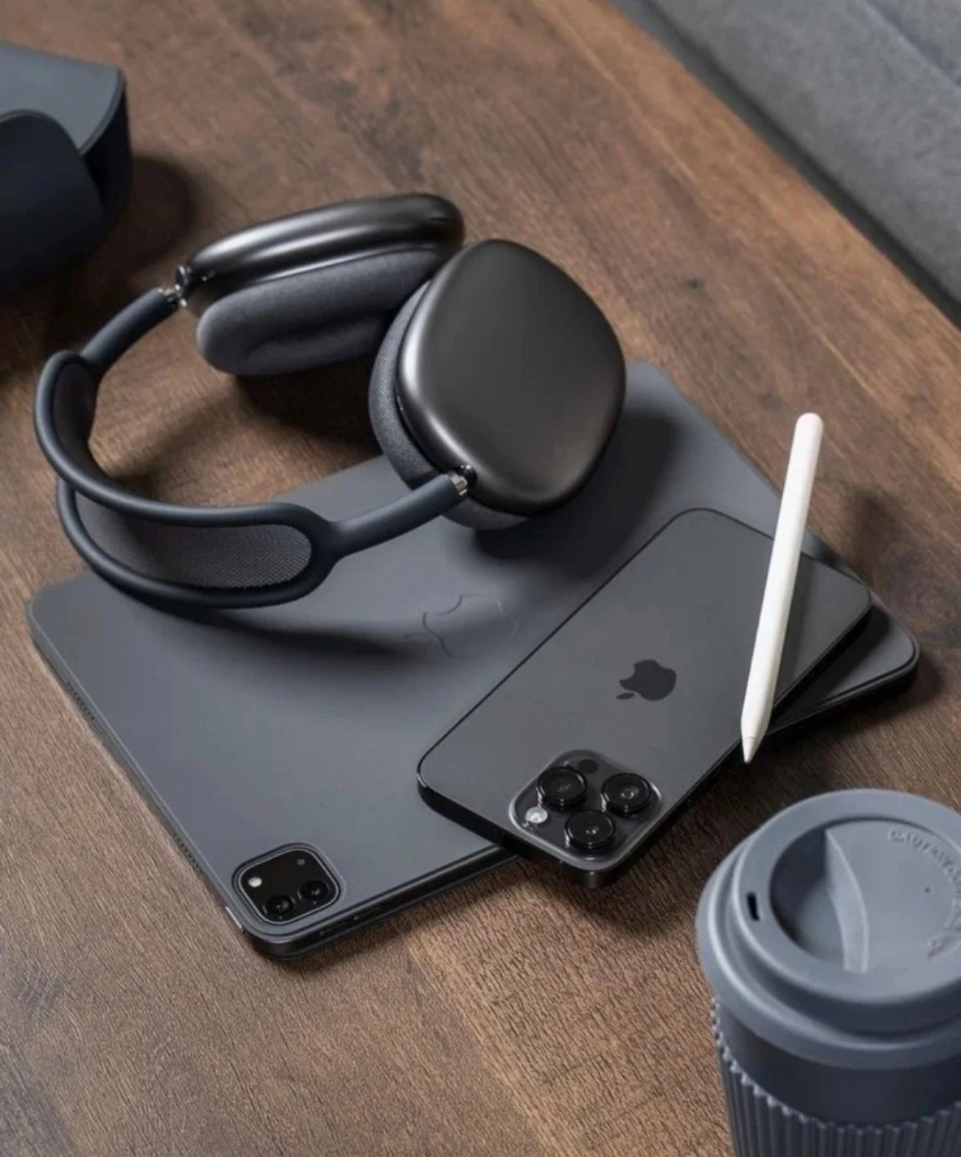 Air Pods/Air Pods Pro( 14 + styles) - Thumbnail 2