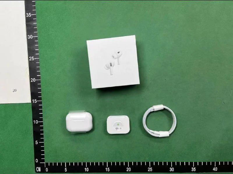 Air Pods/Air Pods Pro( 14 + styles) - Thumbnail 4