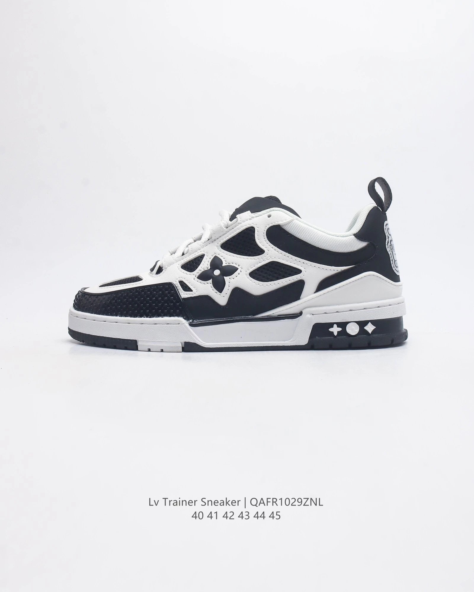 Louis Vuitton Trainer Sneaker [VCJK0521ZVL] - Thumbnail 7