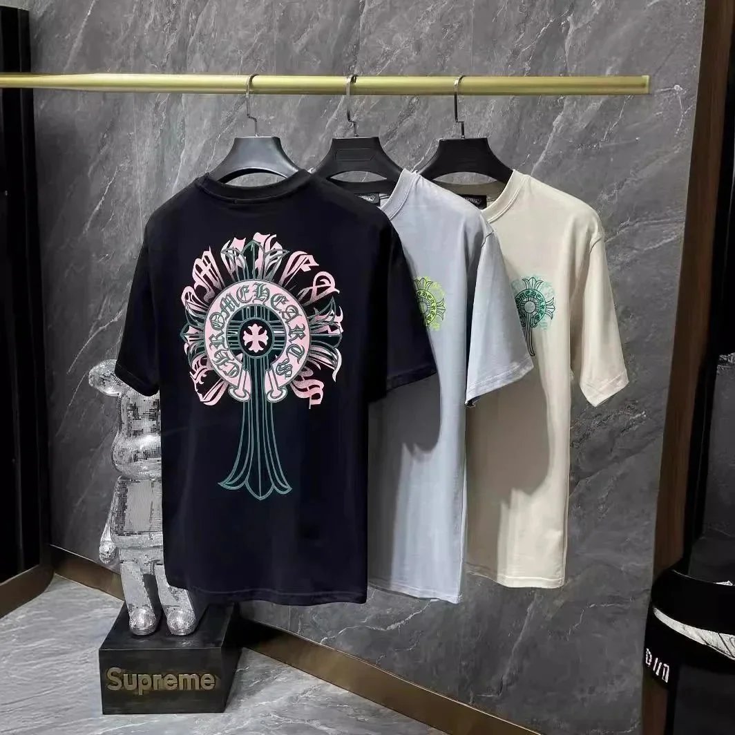 New round neck T-shirt short sleeves - Thumbnail 2