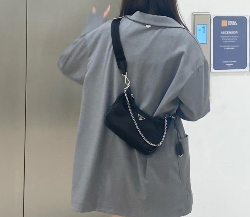 Prada Bags - Thumbnail 13