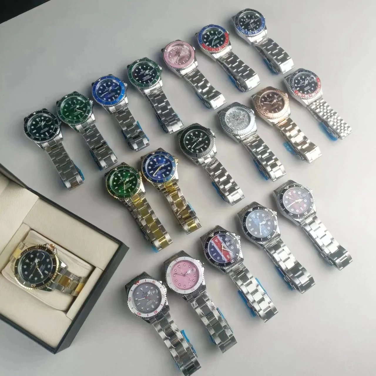 Rolex Submariner 1:1 Replica Watches [Multiple Colors & Styles]
