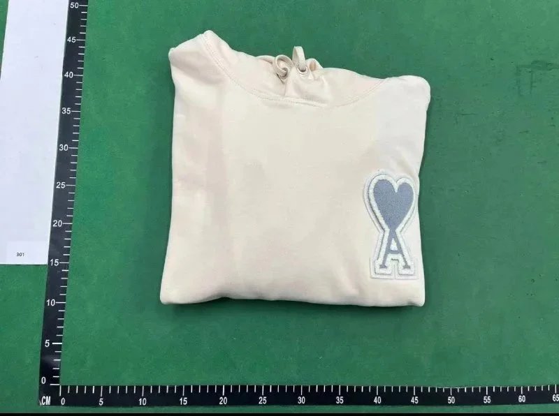 Ami de Coeur Hoodies - Thumbnail 6