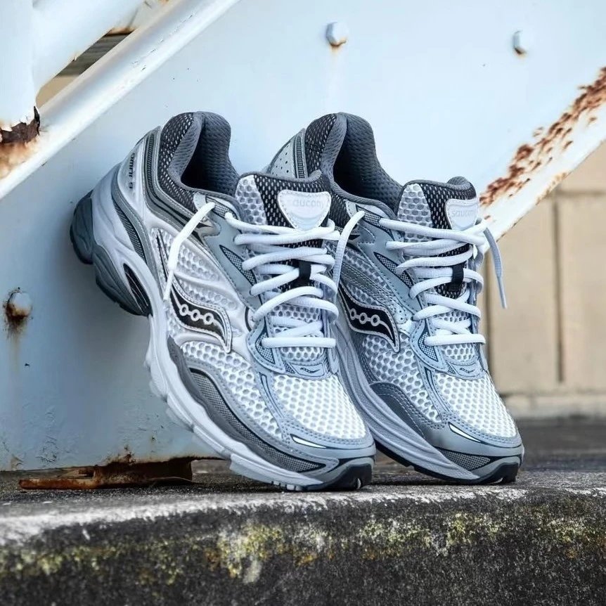 Saucony Omni 9 Sneakers - Top Quality - Thumbnail 2