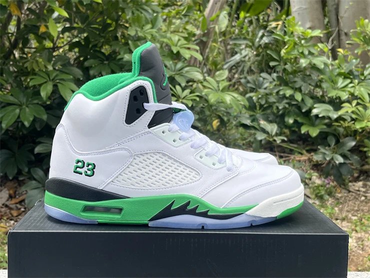 Jordan 5 Retro Sneakers [With Box - Thumbnail 5