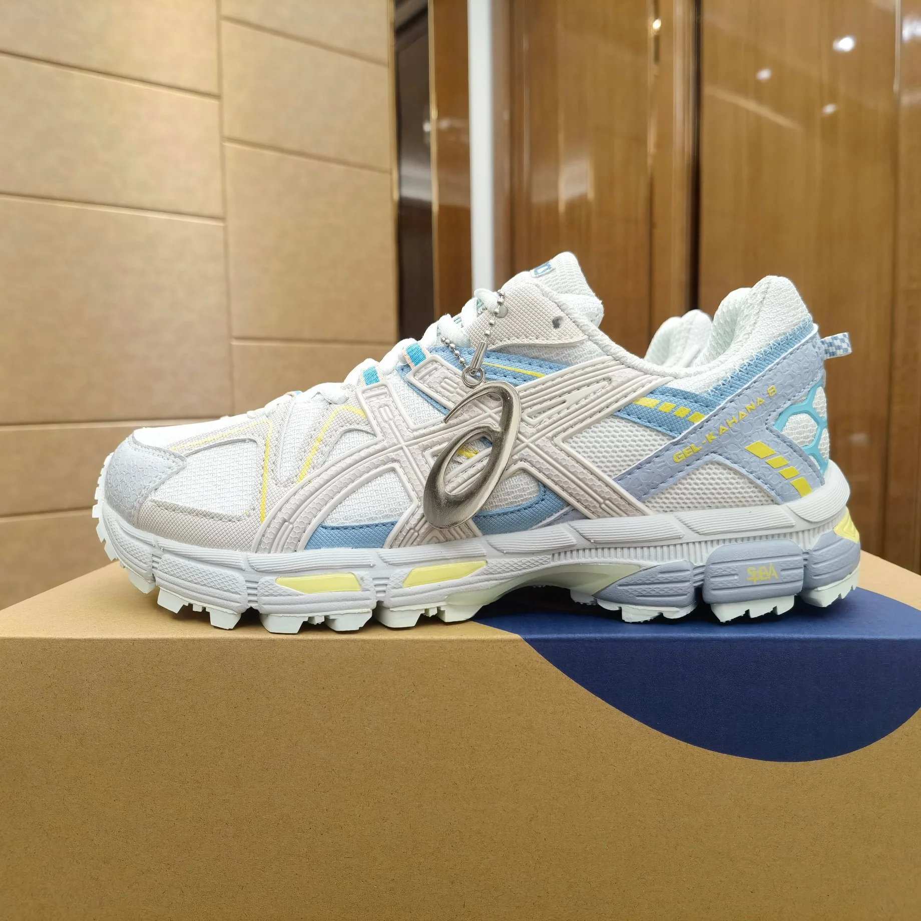 Asics Gel-Kahana 8 Sneakers - Thumbnail 11