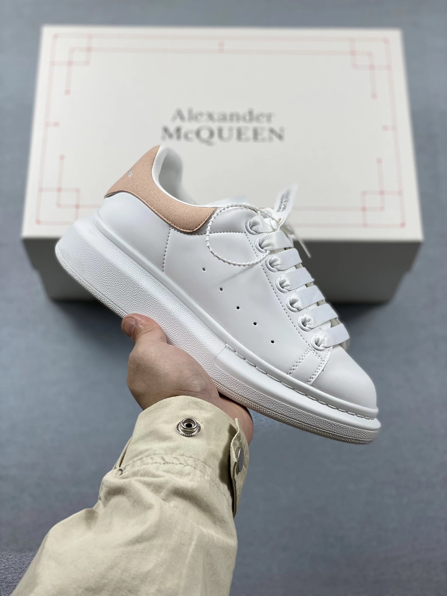 Alexander McQueen Oversized Sneakers - Thumbnail 11