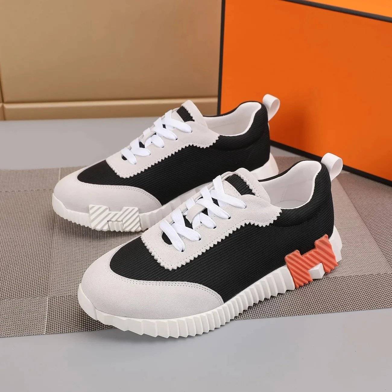 Gucci B22 / Ace / Rhyton / Maya Sneakers [Gucci / Hermes Bouncing shoes] - Thumbnail 8