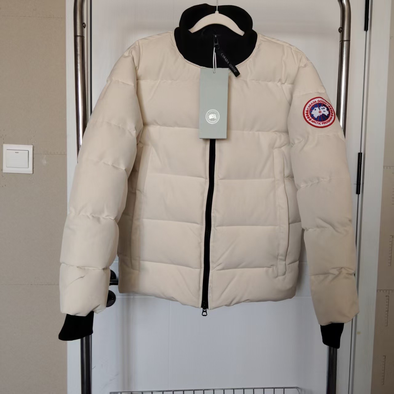 Canada Goose MAYA Puffer Down Jacket - Thumbnail 9