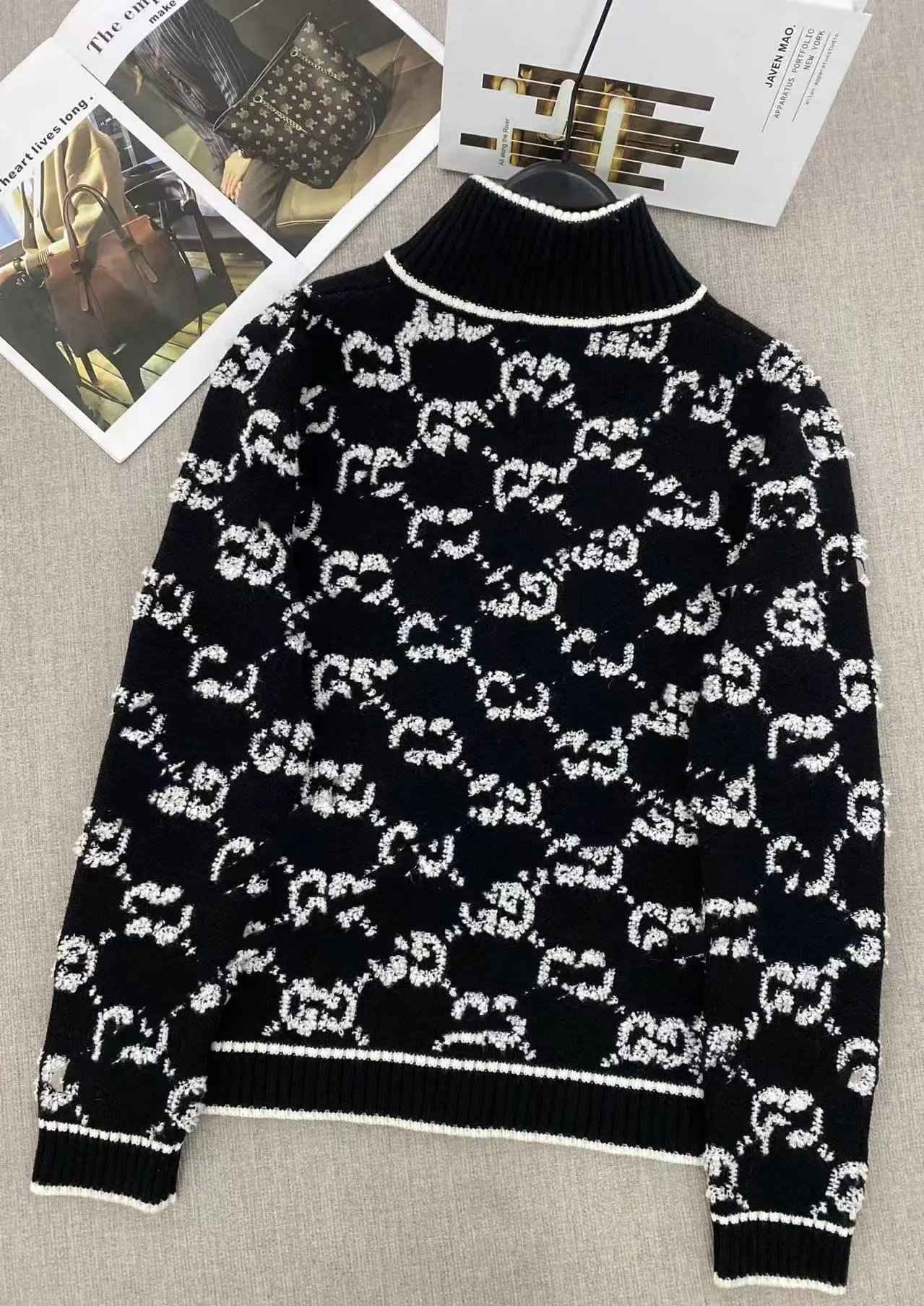 GUCCI GG Supreme Cardigan Sweater - Thumbnail 3
