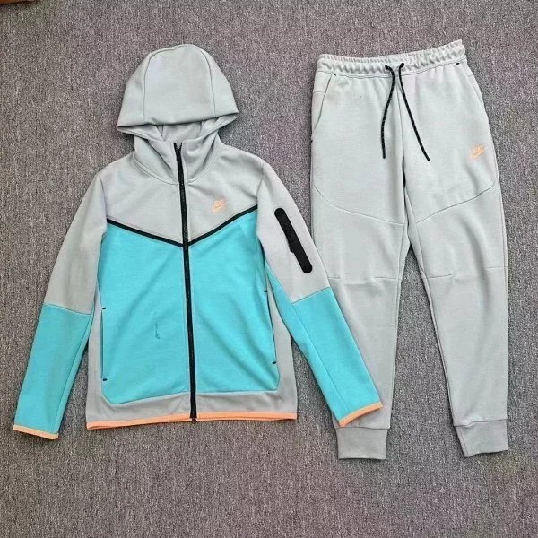 Nike Tech Fleece Hoodie & Pants Set - Thumbnail 5