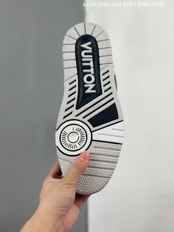 Louis Vuitton Trainer Sneakers - Thumbnail 10
