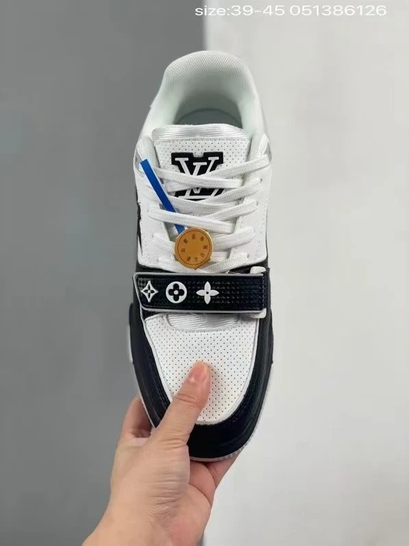 Louis Vuitton Trainer Sneakers - Thumbnail 11