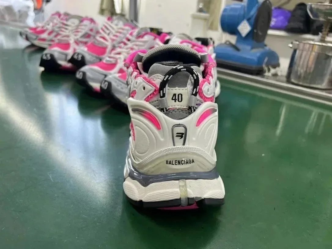 Balenciaga Track Sneakers - Thumbnail 8